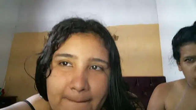 Snapshot of Valeria_Tiffany chatting on September 20, 2025, 2:45 am Valeria Tiffany online show from September 20, 2025, 2:45 am