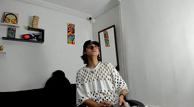 Snapshot of leoaddams22 chatting on March 18, 2025, 3:53 pm leoaddams22 online show from March 18, 2025, 3:53 pm