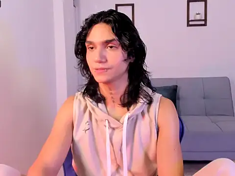 leoaddams22 online show from January 13, 2026, 2:55 pm