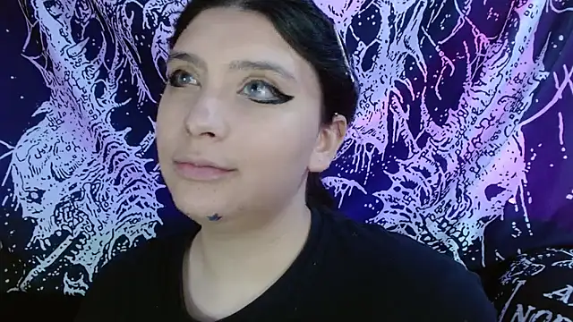 Snapshot of mikaskullcs chatting on November 25, 2025, 10:32 pm mikaskullcs online show from November 25, 2025, 10:32 pm