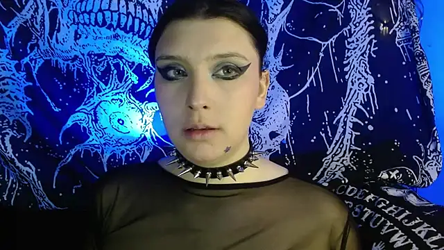 Snapshot of mikaskullcs chatting on December 5, 2025, 9:00 pm mikaskullcs online show from December 5, 2025, 9:00 pm