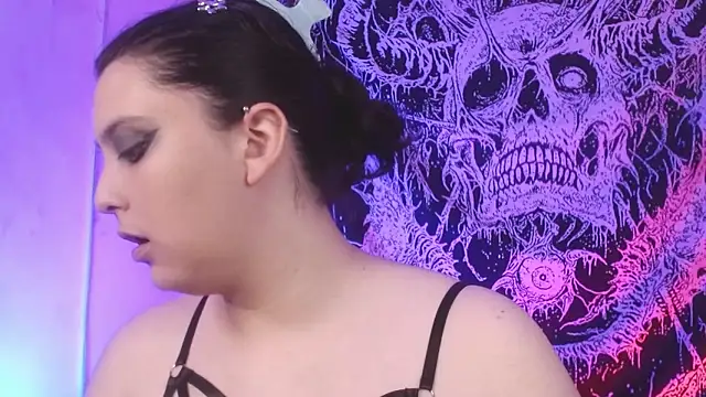 Snapshot of mikaskullcs chatting on December 20, 2025, 9:55 pm mikaskullcs online show from December 20, 2025, 9:55 pm