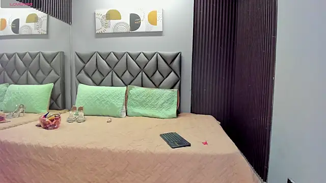 Snapshot of Andrew_Taylor09 chatting on February 25, 2026, 8:29 pm Andrew Taylor09 online show from February 25, 2026, 8:29 pm