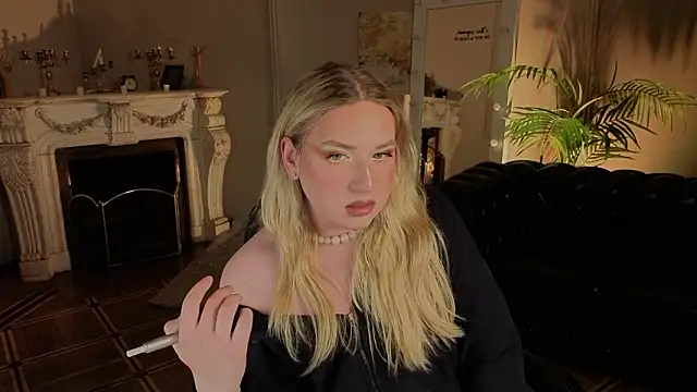 Jes Solar online show from February 11, 2026, 9:09 pm