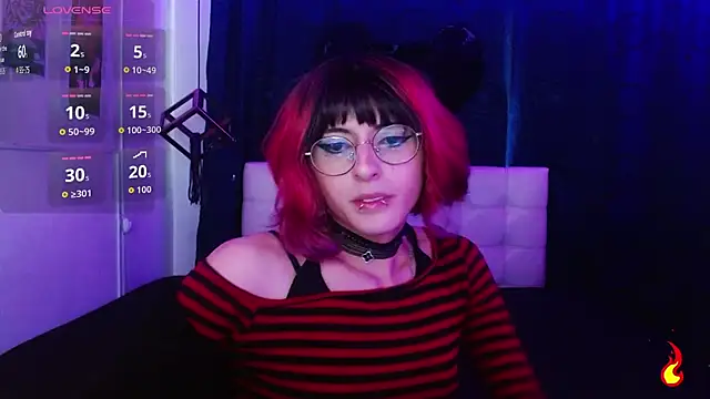 goth minerva online show from October 16, 2025, 1:56 pm