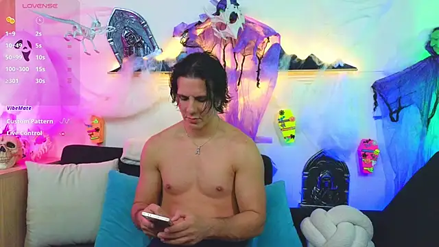 Snapshot of Almiboys chatting on October 16, 2025, 3:29 am Almiboys online show from October 16, 2025, 3:29 am