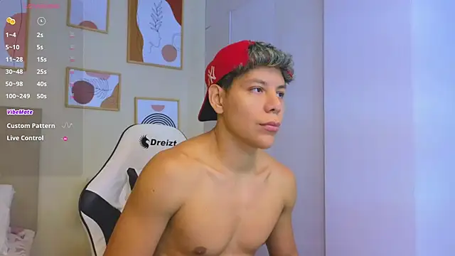 Snapshot of Almiboys chatting on November 9, 2025, 11:47 pm Almiboys online show from November 9, 2025, 11:47 pm