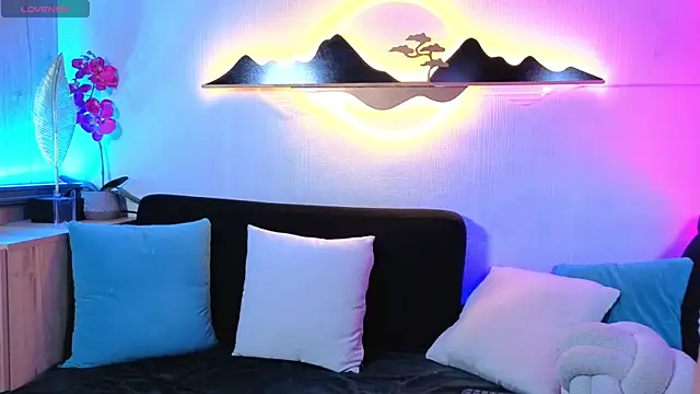 Almiboys online show from May 13, 2026, 11:44 pm