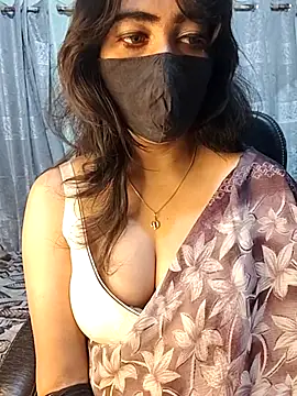 Snapshot of dimple1312 chatting on March 31, 2026, 6:08 pm dimple1312 online show from March 31, 2026, 6:08 pm