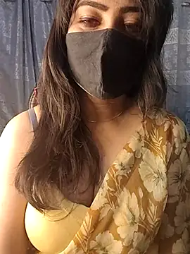 Snapshot of dimple1312 chatting on April 9, 2026, 6:57 pm dimple1312 online show from April 9, 2026, 6:57 pm