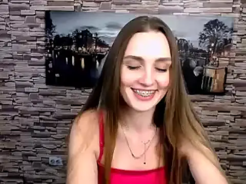 Snapshot of Doll_Angelina chatting on March 18, 2025, 12:25 pm Doll Angelina online show from March 18, 2025, 12:25 pm