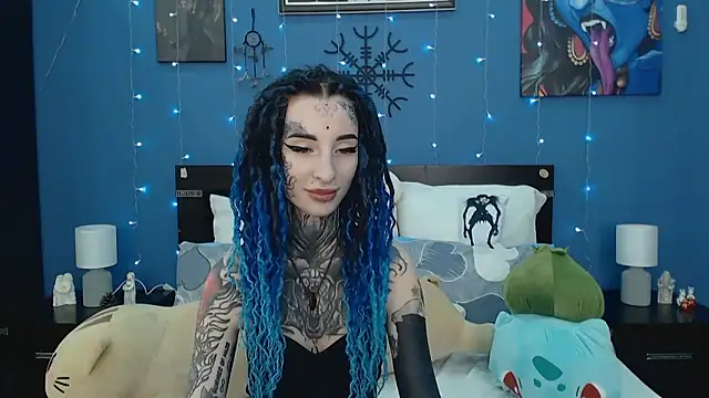 Snapshot of Velvetbat chatting on March 28, 2026, 7:08 am Velvetbat online show from March 28, 2026, 7:08 am