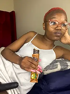 YummyMelanin117 online show from September 26, 2025, 10:25 pm