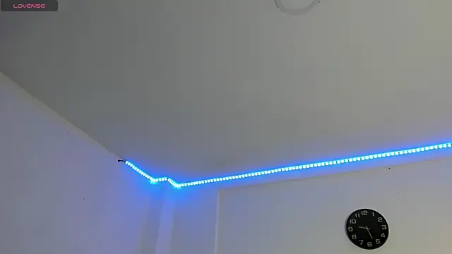 samxx muscle online show from October 29, 2025, 1:35 pm