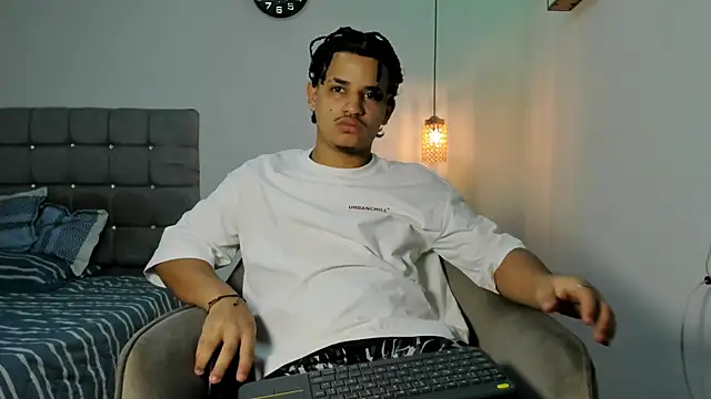 samxx muscle online show from January 10, 2026, 1:13 pm