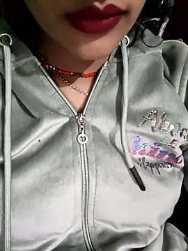 Snapshot of Eshwari_Chopra chatting on December 21, 2025, 9:05 am Eshwari Chopra online show from December 21, 2025, 9:05 am