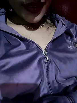 Snapshot of Eshwari_Chopra chatting on January 9, 2026, 5:15 pm Eshwari Chopra online show from January 9, 2026, 5:15 pm