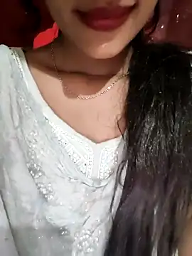 Snapshot of Eshwari_Chopra chatting on February 1, 2026, 4:33 am Eshwari Chopra online show from February 1, 2026, 4:33 am