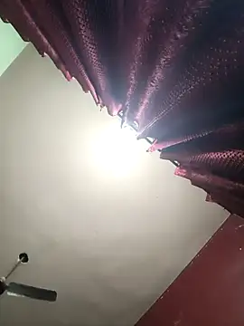 Snapshot of Eshwari_Chopra chatting on February 3, 2026, 4:10 am Eshwari Chopra online show from February 3, 2026, 4:10 am