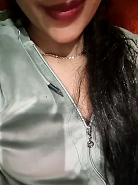 Snapshot of Eshwari_Chopra chatting on February 3, 2026, 7:19 pm Eshwari Chopra online show from February 3, 2026, 7:19 pm