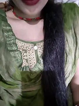 Snapshot of Eshwari_Chopra chatting on February 20, 2026, 11:11 am Eshwari Chopra online show from February 20, 2026, 11:11 am