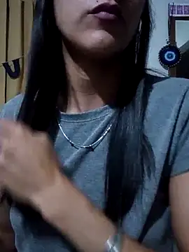 Snapshot of Camilitah chatting on February 21, 2026, 12:44 am Camilitah online show from February 21, 2026, 12:44 am