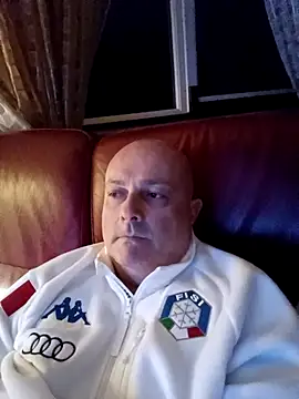 Alexis Bull online show from February 22, 2026, 11:25 pm