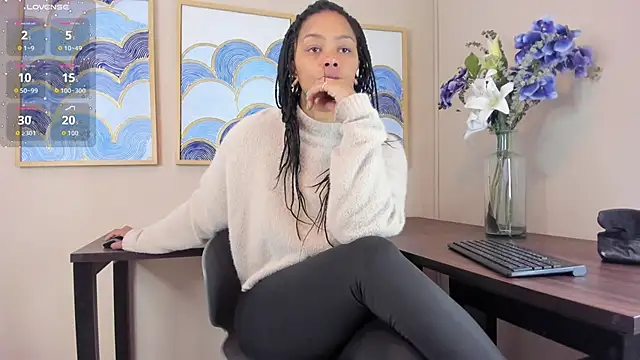 Snapshot of andrea_xoe_ chatting on November 6, 2025, 1:12 pm andrea xoe online show from November 6, 2025, 1:12 pm