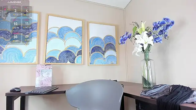 Snapshot of andrea_xoe_ chatting on November 18, 2025, 5:06 pm andrea xoe online show from November 18, 2025, 5:06 pm