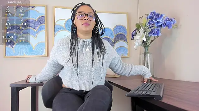 Snapshot of andrea_xoe_ chatting on November 24, 2025, 2:39 pm andrea xoe online show from November 24, 2025, 2:39 pm