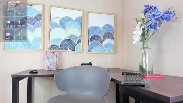 Snapshot of andrea_xoe_ chatting on November 28, 2025, 1:58 pm andrea xoe online show from November 28, 2025, 1:58 pm