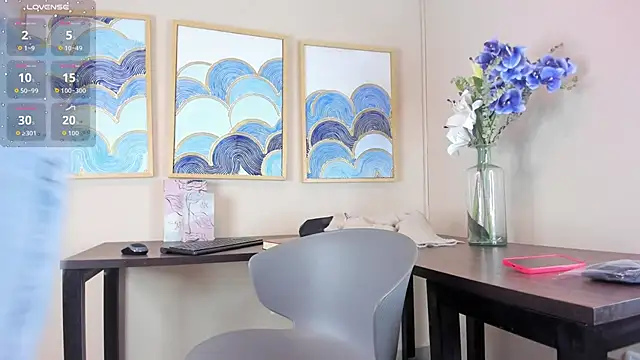 Snapshot of andrea_xoe_ chatting on November 29, 2025, 2:31 pm andrea xoe online show from November 29, 2025, 2:31 pm