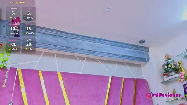 Snapshot of MilleyJones chatting on February 6, 2026, 7:50 pm MilleyJones online show from February 6, 2026, 7:50 pm