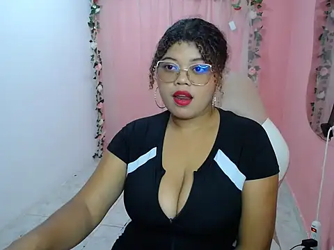 Snapshot of natalietits1 chatting on October 9, 2025, 7:12 pm natalietits1 online show from October 9, 2025, 7:12 pm