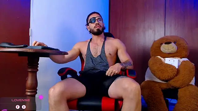 Snapshot of pirata_fitness chatting on September 14, 2025, 8:35 am pirata fitness online show from September 14, 2025, 8:35 am