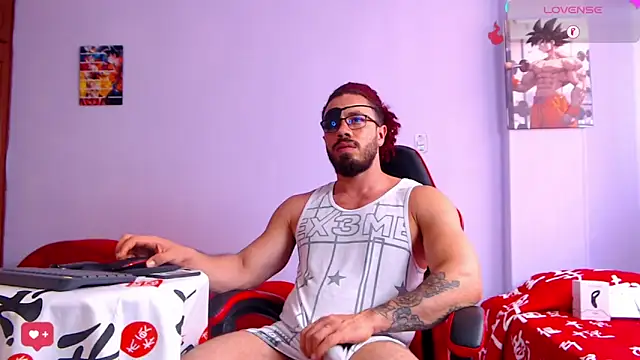 Snapshot of pirata_fitness chatting on October 13, 2025, 3:12 pm pirata fitness online show from October 13, 2025, 3:12 pm