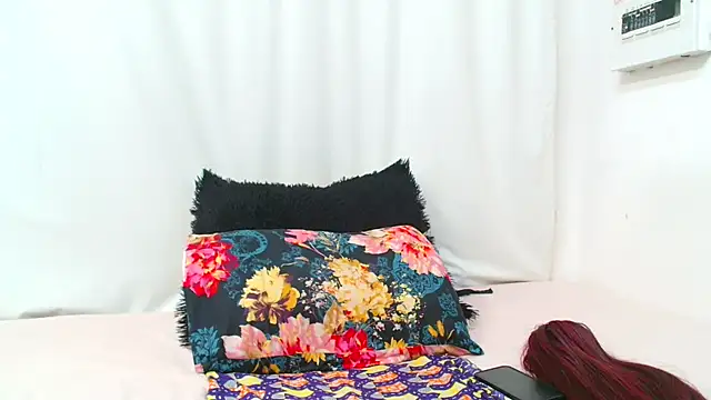 SMALLBOOBSXX online show from November 29, 2025, 4:48 am