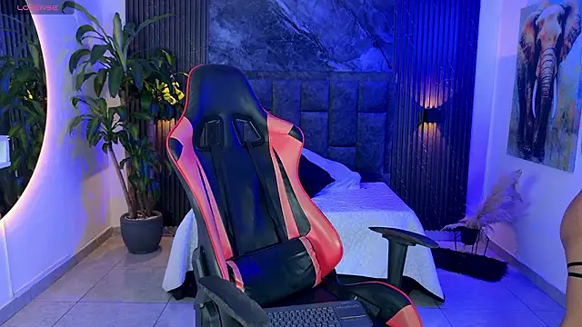 Snapshot of Lenna_s chatting on February 18, 2026, 9:11 pm Lenna s online show from February 18, 2026, 9:11 pm