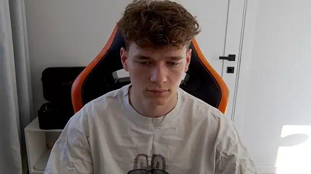 DanyDavis online show from March 17, 2026, 7:55 am