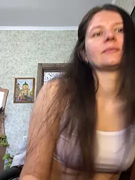 MariannaSida online show from April 10, 2026, 6:40 am