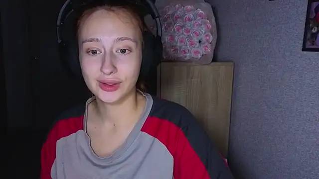 Snapshot of kristi_ginger chatting on September 14, 2025, 1:49 am kristi ginger online show from September 14, 2025, 1:49 am