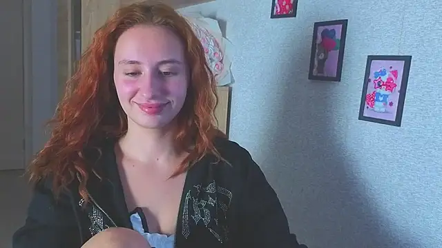 Snapshot of kristi_ginger chatting on December 5, 2025, 8:16 pm kristi ginger online show from December 5, 2025, 8:16 pm