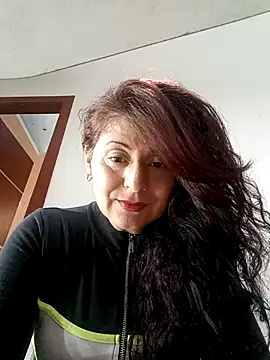 Snapshot of lunadicty chatting on November 29, 2025, 10:24 pm lunadicty online show from November 29, 2025, 10:24 pm