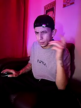 Chris  Jones online show from October 16, 2025, 4:24 am