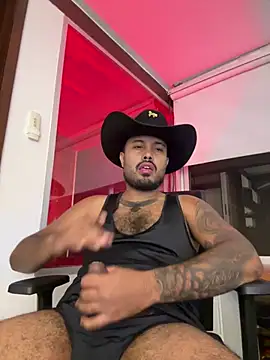 Snapshot of PapiStan chatting on March 5, 2026, 6:42 am PapiStan online show from March 5, 2026, 6:42 am