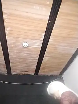 Cerecitaa02  online show from October 18, 2025, 11:11 am