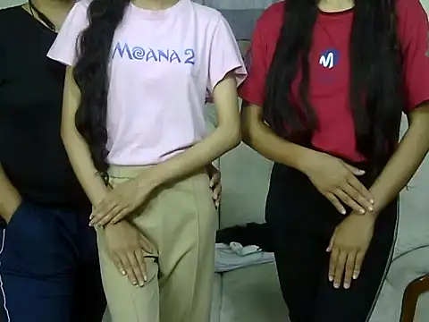 SistersLove3 online show from March 23, 2025, 4:16 am