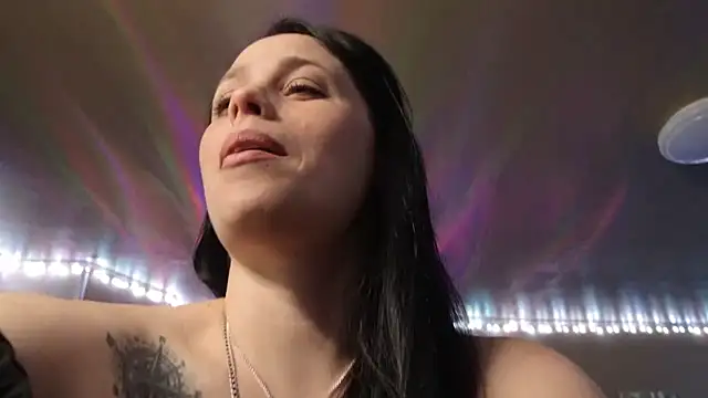 mavismable online show from November 28, 2025, 4:04 am