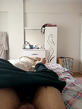 Snapshot of leona633 chatting on December 1, 2025, 8:30 am leona633 online show from December 1, 2025, 8:30 am