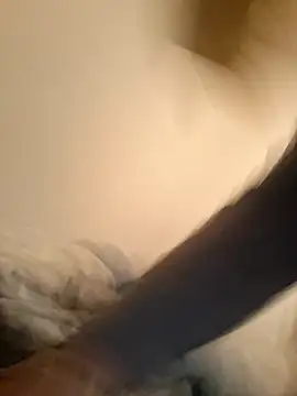 moasslicker online show from December 14, 2025, 11:48 am